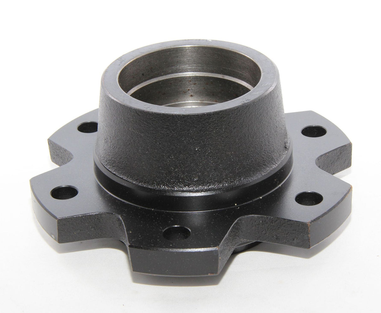 HUB - STEERING AXLE 7FB 104988