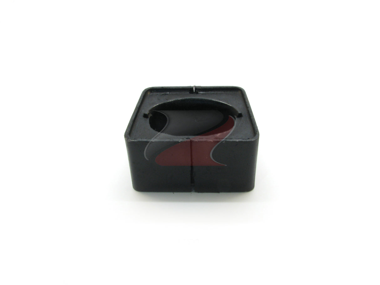 BUSHING-STEER AXLE PIVOT 91E43-20900