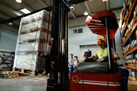 Top Benefits of AI Forklift Safety Systems for Businesses